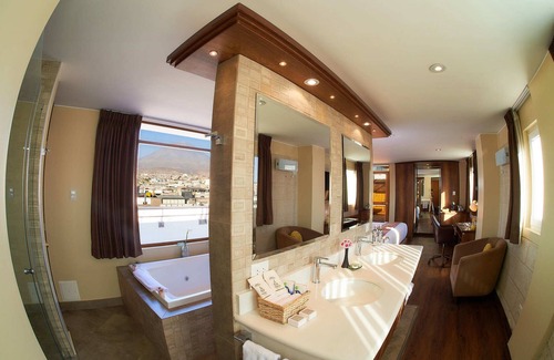 Historical Center Hotel | ARIQUEPAY HOTEL