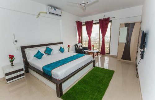 Andheri West Apartment | Aristo Serviced Apartment near Kokilaben Dhirubai Ambani Hospital for Family Only