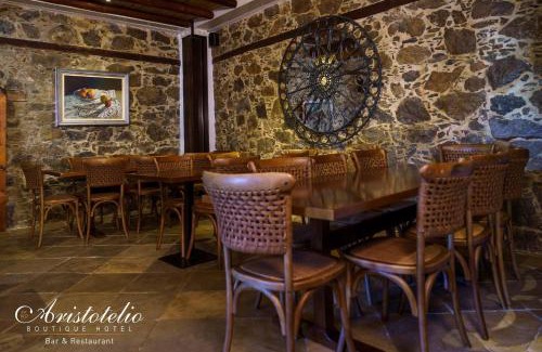 Pedhoulas Bed & Breakfast | Aristotelio Boutique Hotel