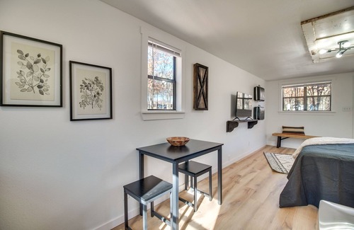 Gentry Apartment | Arkansas Retreat - Fire Pits, Grills & Near Lakes!