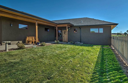 Canon City House | Arkansas River Valley Casita: 9-Acre Hayfield!