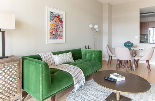 Radnor - Fort Myer Heights Apartment | Arlington 1BR Corporate Rental w/ Concierge + Gym