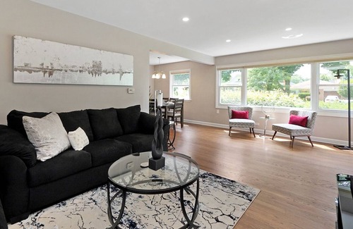 Arlington Heights House | Arlington Heights Rental