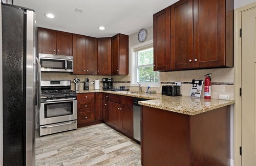 Arlington Heights House | Arlington Heights Rental
