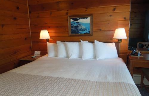 Port Clinton Hotel | Arlington Inn