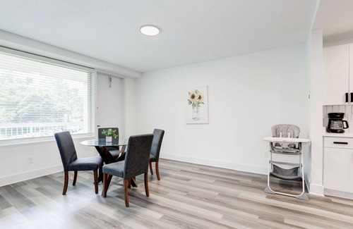 Aurora Highlands Apartment | Arlington Modern 3BR - Minutes to DC and Hotspots