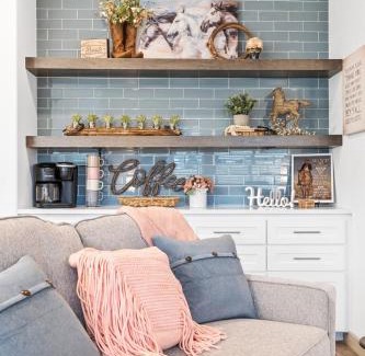Central Arlington House | Arlington Retreat