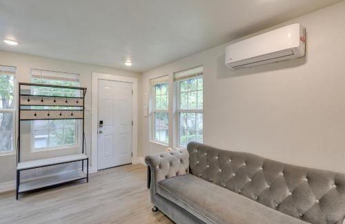 Central Arlington House | Arlington Vacation Rental - Yard and Ping Pong Table