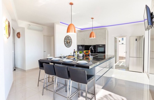 Armacao de Pera Villa | Armação de Pêra: villa with heatable pool & BBQ