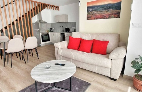 A Teixeira Apartment | Armada Sacra. A Teixeira