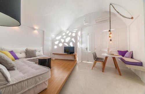 Oia Hotel | Armeni Village