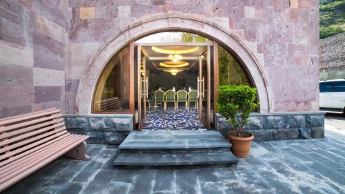 Jermuk Hotel | Armenia Hotel