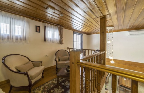 Mudanya House | Armistis Hotel