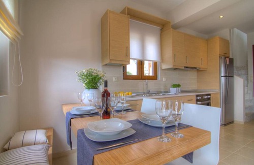 Lefkogeia Villa | Armonia Villa with Sea View