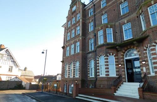 Sheringham House | Armorel, 9 Burlington Place