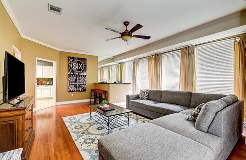 Rowlett House | Armstrong Garden
