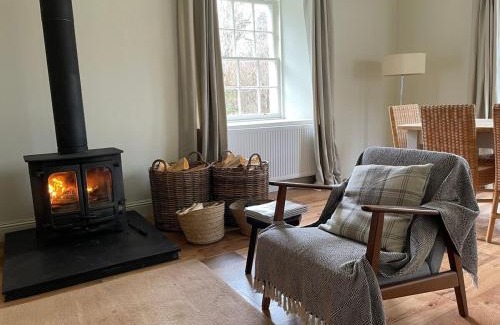 Kippen House | Arngomery Cottage