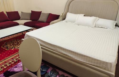 Al Qasimia Apartment | Arnim Serviced Apartments - Only for Family