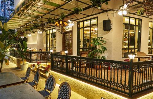 Goregaon East Hotel | Arnna-Goregaon