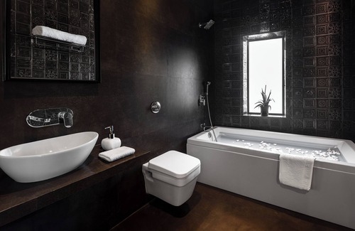 Goregaon East Hotel | Arnna Hotel - Goregaon