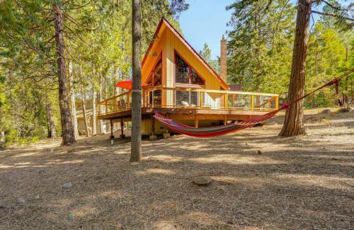 Arnold House | Arnold Chalet Near Town and Calaveras Big Trees!