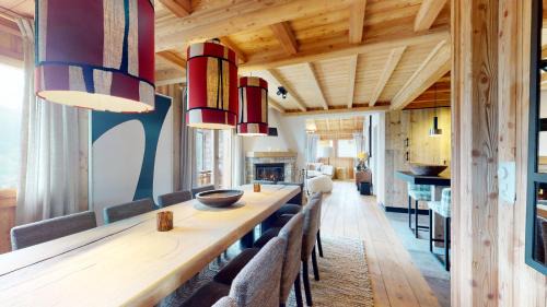 Heremence Ski Chalet | Arnold COCOONING & VIEW chalet 12 personnes Les Masses