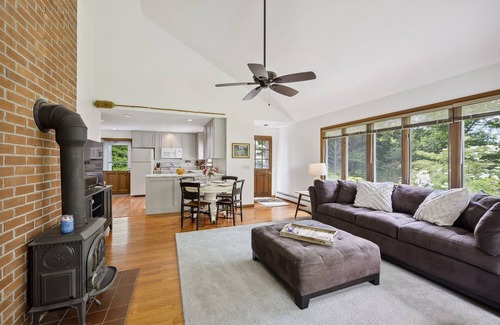 Charlestown House | Arnolda Getaway