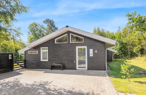 Aalbaek House | "Arny" - 1.5km from the sea by Interhome