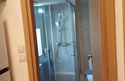 Zarouhla Apartment | AROANIA suites