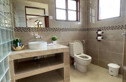 Diani Beach Villa | Aroma villa