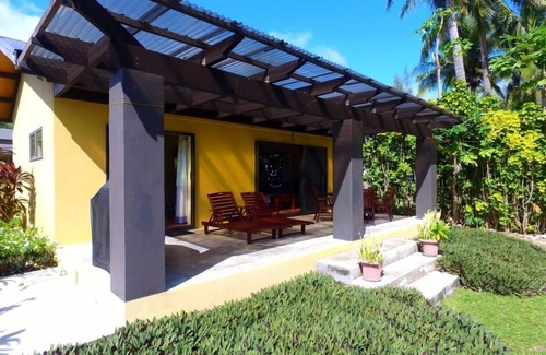 Arorangi Cottage | Aromas 1 Sunset Central with beautiful Ocean Views