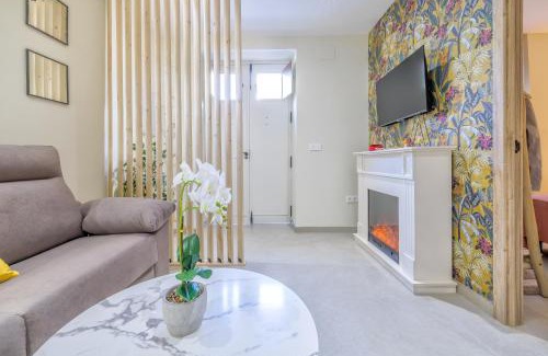 Santiago Apartment | Aromas de San Pedro