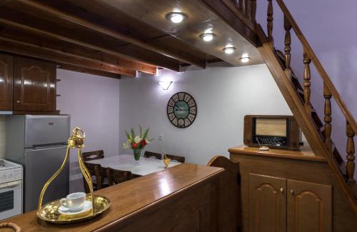 Imerovigli Villa | Aronia Villa