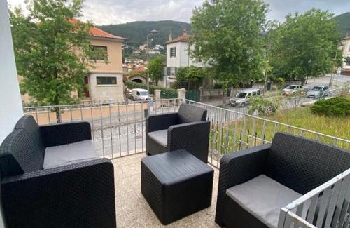 Arouca Apartment | Arouca Local accommodation Boulevard Houses