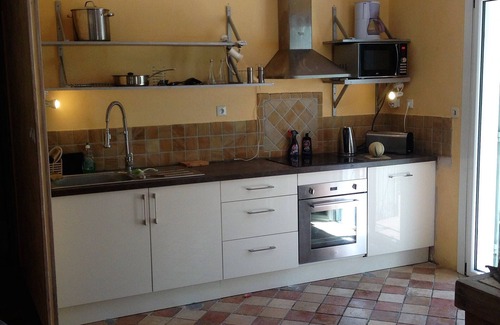Arpaillargues-et-Aureillac House | Arpaillargues Et Aureillac: near Uzes holiday house with pool 7m: 3 beds/135 m2 in the center of a large garden