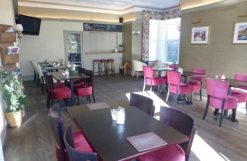 Douglas House | Arrandale House