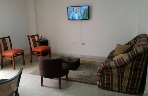 Engativa Apartment | Arriendo ap/to amoblado dos Habitaciones 2