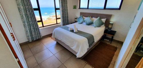 Manaba Beach Apartment | Arrilette 10 - 6 Sleeper - Bosting Sea Views!
