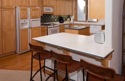 Edwards Condo | Arrowhead 254