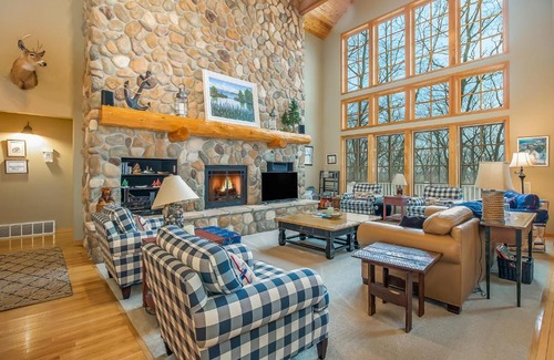Birchwood Farms House | Arrowhead Manor