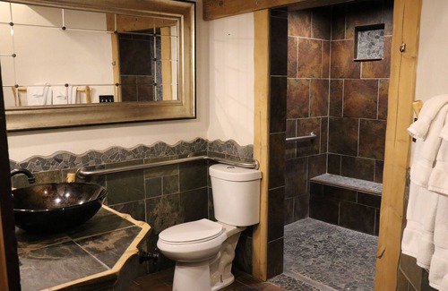 Cimarron Hotel | Arrowhead Mountain Lodge