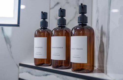 Lake Havasu City House | Arrowhead- New Upscale Pool Oasis Lake Havasu City Haven Game