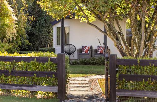 Arrowtown House | Arrowtown Family Home with spa