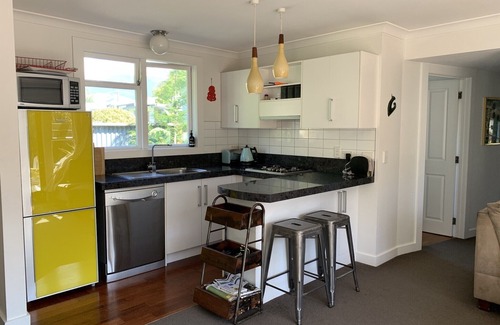 Arrowtown Cottage | Arrowtown Gem - Classic Arrowtown Cottage.