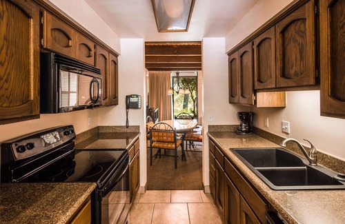 Uptown Sedona Resort | Arroyo Roble Resort at Oak Creek