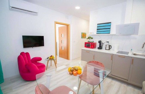 Pla del Bon Repos Apartment | Art Apartment VII, private terrace