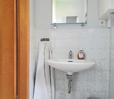 Bad Karlshafen Apartment | Art-Apartment III