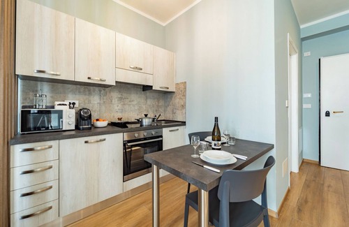 Beinette Apartment | Art Apartment - Studio Apartment, Sleeps 2