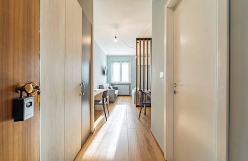 Beinette Apartment | Art Apartment - Studio Apartment, Sleeps 2