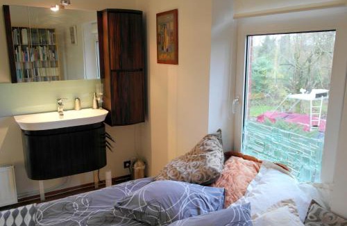 Velden Bed & Breakfast | Art, Bed & Breakfast